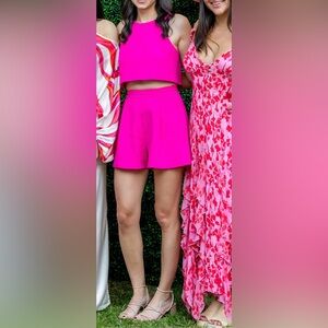 Black Halo Sanibel top and short set. Size 2